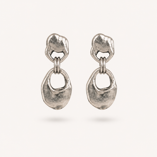 Lyvia Earrings