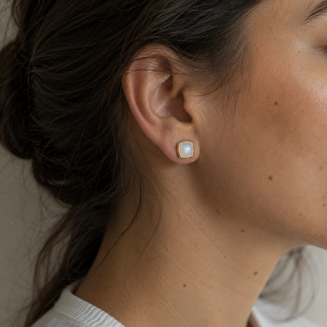 Elisia Earrings