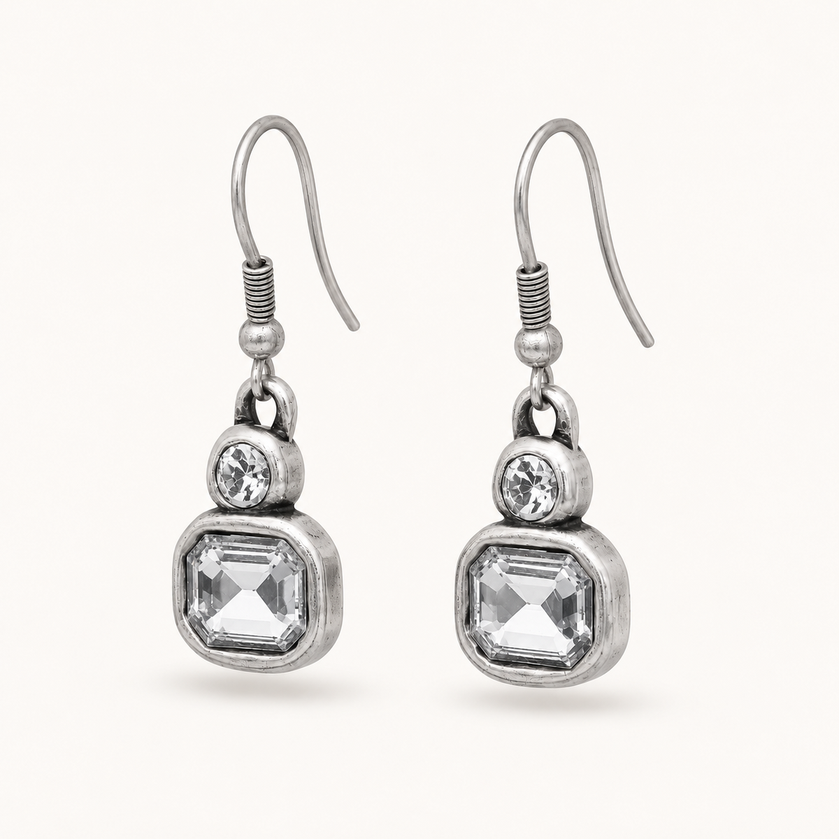 Elva Earrings